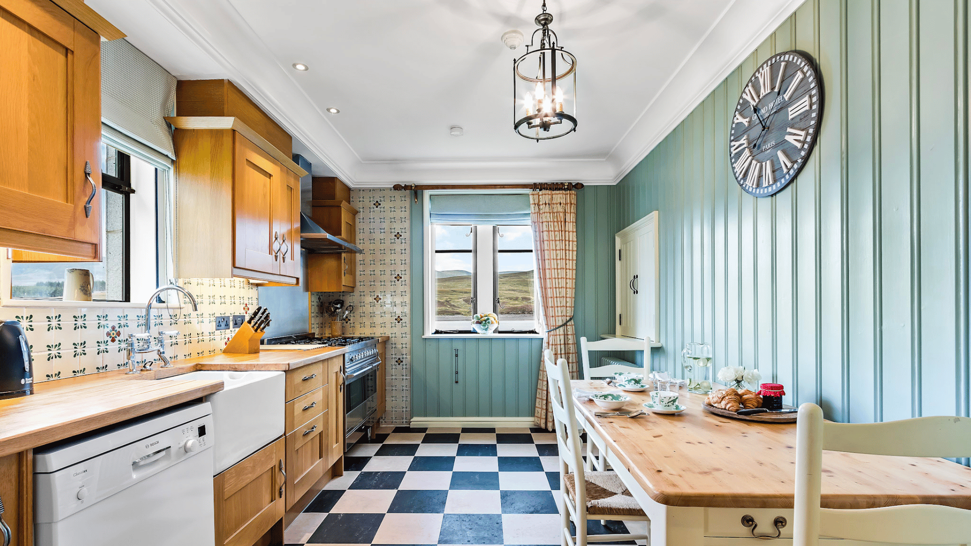 An-Tochailt Country Style Kitchen